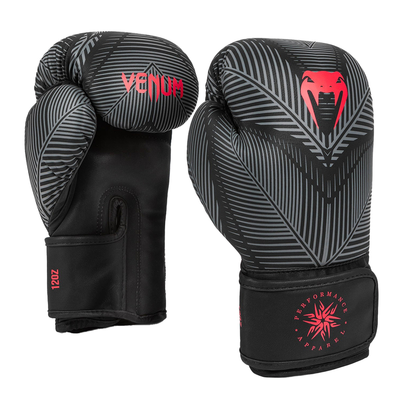 Venum Phantom 拳套
